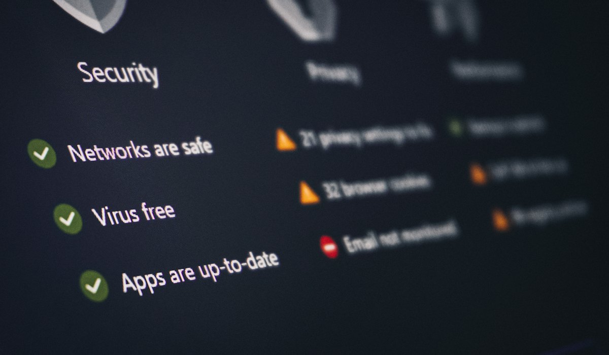 Security dashboard showing that networks are safe